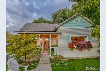 927 5th St, Berthoud, CO 80513 - Photo 1