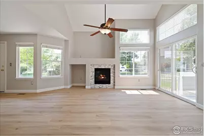 805 Summer Hawk Dr #C-13, Longmont, CO 80504 - Photo 11