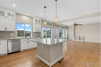 10008 Walden Ct, Commerce City, CO 80022 - Photo 9