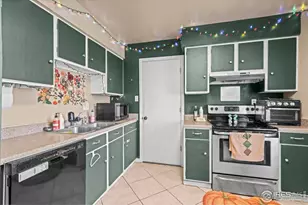 1403 S Coffman St, Longmont, CO 80501 - Photo 7