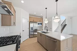 825 Doubleleaf Dr, Windsor, CO 80550 - Photo 5