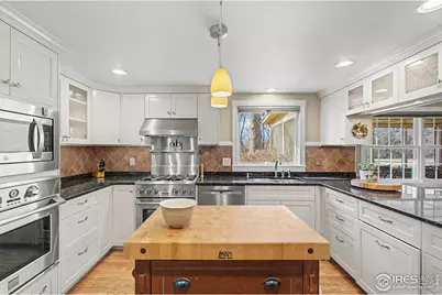 1123 Forest Hills Ln, Fort Collins, CO 80524 - Photo 11