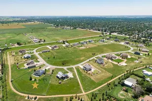 12766 Strawberry Cir, Longmont, CO 80503 - Photo 3