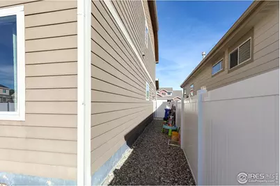 2716 Sapphire St, Loveland, CO 80537 - Photo 47
