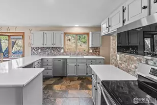 317 Dunraven Glade Rd, Glen Haven, CO 80532 - Photo 11