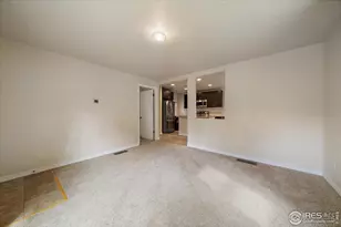 36 Reed Pl, Longmont, CO 80504 - Photo 5