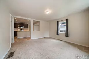 36 Reed Pl, Longmont, CO 80504 - Photo 3