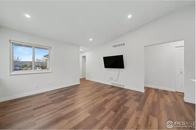 150 Donovan Ct, Longmont, CO 80501 - Photo 5