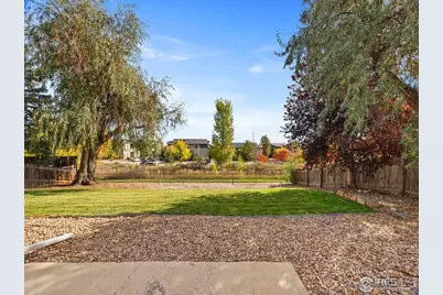 829 Independence Dr, Longmont, CO 80504 - Photo 31