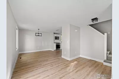 829 Independence Dr, Longmont, CO 80504 - Photo 5