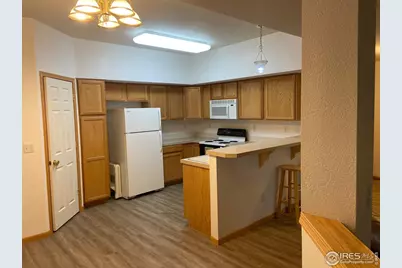 3945 Landings Dr ##B1, Fort Collins, CO 80525 - Photo 3