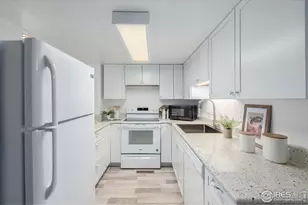 1121 Fairway Club Cir, Estes Park, CO 80517 - Photo 7