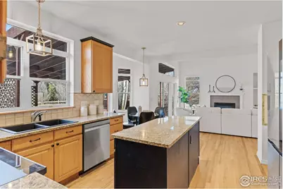 2307 Bluebird Dr, Longmont, CO 80504 - Photo 25