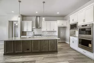 1644 Sundown Run Dr, Windsor, CO 80550 - Photo 7