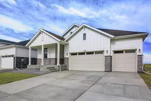 1644 Sundown Run Dr, Windsor, CO 80550 - Photo 3