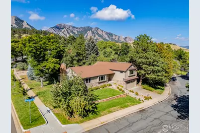 2596 Briarwood Dr, Boulder, CO 80305 - Photo 3