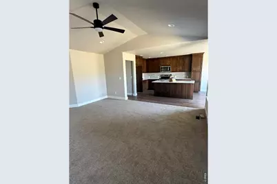 7073 Prairie Sky Ln, Wellington, CO 80549 - Photo 3