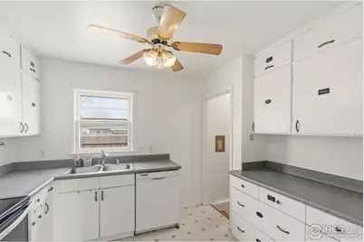 2430 14th Ave Ct, Greeley, CO 80631 - Photo 3