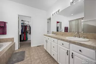 7067 S Malaya Ct, Aurora, CO 80016 - Photo 17