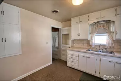 214 Ray St, Brush, CO 80723 - Photo 9