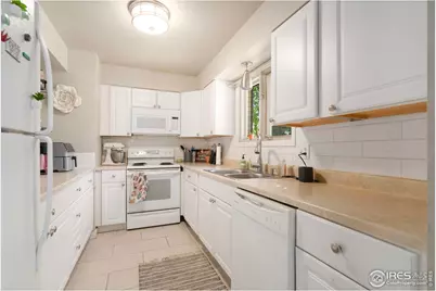 1112 Kirkwood Dr, Fort Collins, CO 80525 - Photo 21