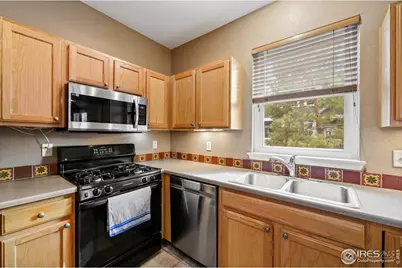 2237 Watersong Cir, Longmont, CO 80504 - Photo 17