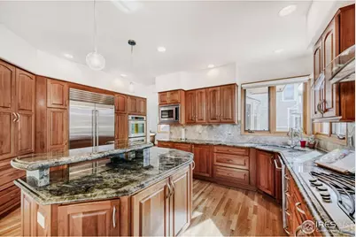 2133 Ridgeview Way, Longmont, CO 80504 - Photo 11