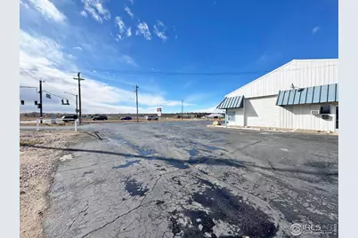 1325 S Saint Louis Ave, Loveland, CO 80537 - Photo 5