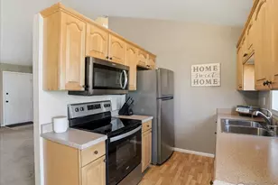 3925 Manhattan Ave, Fort Collins, CO 80526 - Photo 19