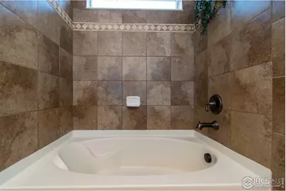 3824 Heatherwood Cir, Johnstown, CO 80534 - Photo 19