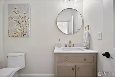 390 Kansas Ave, Berthoud, CO 80513 - Photo 7