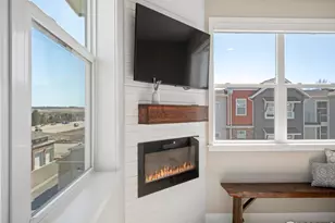 210 S Cherrywood Dr, Lafayette, CO 80026 - Photo 11