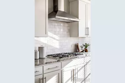 204 Horizon Ave, Erie, CO 80516 - Photo 9