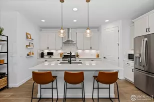 5642 Shadow Crk Ct, Windsor, CO 80528 - Photo 3