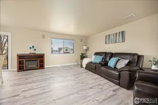 5483 Bobcat St, Frederick, CO 80504 - Photo 7