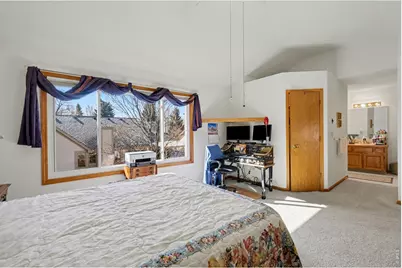 813 Maxwell Ct, Fort Collins, CO 80525 - Photo 15