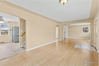 820 Lotus Way, Broomfield, CO 80020 - Photo 5