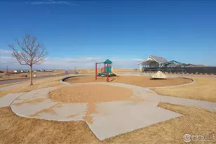 4605 Meadow Dr, Dacono, CO 80514 - Photo 35