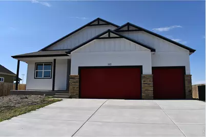105 7th Ave, Wiggins, CO 80654 - Photo 1