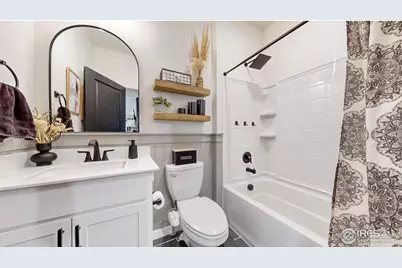 4403 Garnet Way, Longmont, CO 80504 - Photo 11