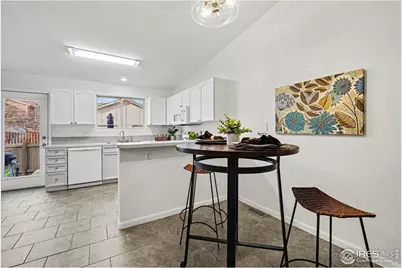 1049 Tierra Ln #B, Fort Collins, CO 80521 - Photo 5