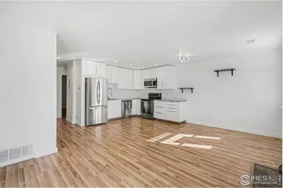 225 E 8th Ave #F2, Longmont, CO 80504 - Photo 5