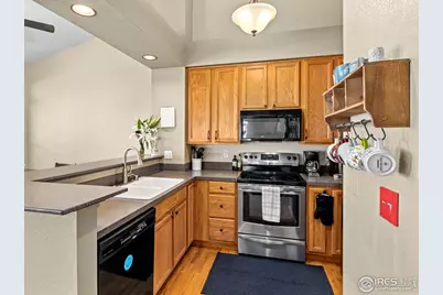 3644 Oakwood Dr, Longmont, CO 80503 - Photo 9