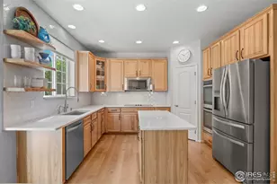 1405 Graham Cir, Erie, CO 80516 - Photo 7