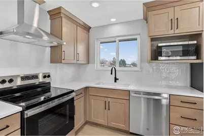 4068 Delcon Ct, Loveland, CO 80538 - Photo 3