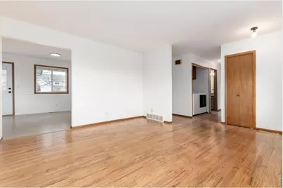 2516 Mountain View Ave, Longmont, CO 80503 - Photo 7