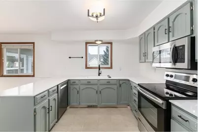 2516 Mountain View Ave, Longmont, CO 80503 - Photo 1