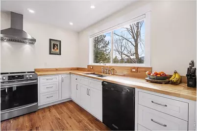 3326 Moffat Ave, Loveland, CO 80538 - Photo 11