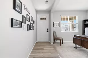 831 Golden Peak Dr, Erie, CO 80516 - Photo 3