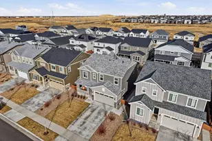 831 Golden Peak Dr, Erie, CO 80516 - Photo 5